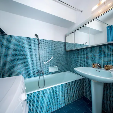 Le Dauphin - Vue Exceptionnelle - Clim - Wifi Апартаменты *